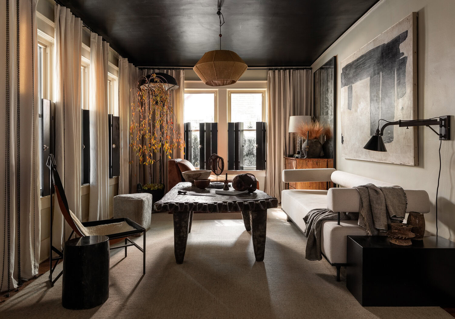 Elegant living room featuring a stylish ceiling with creative interest. Perfect for inspiring interi.